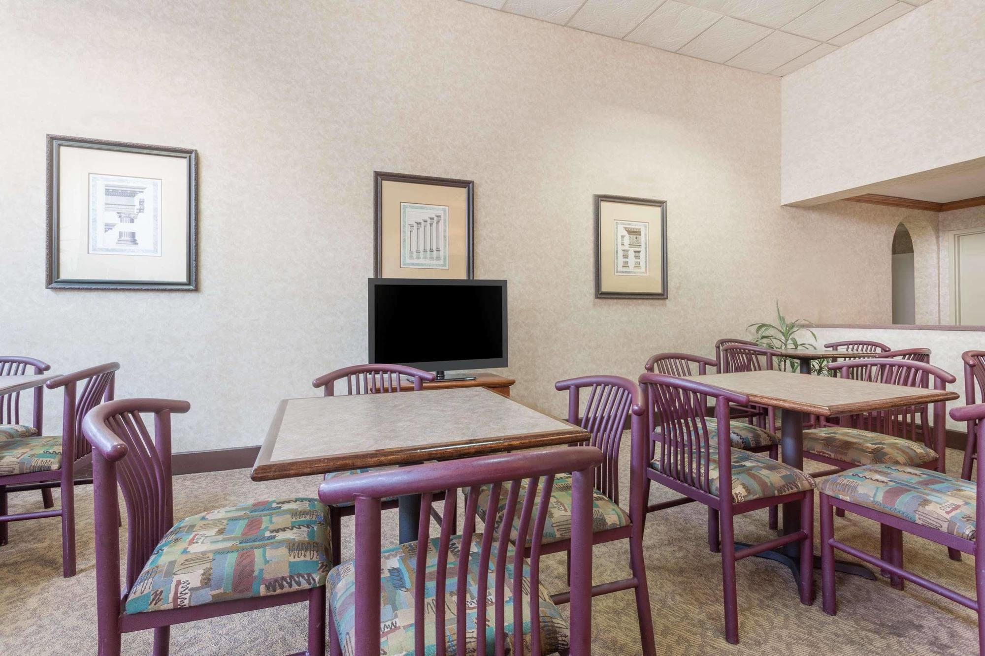 Days Inn By Wyndham アセンズ エクステリア 写真